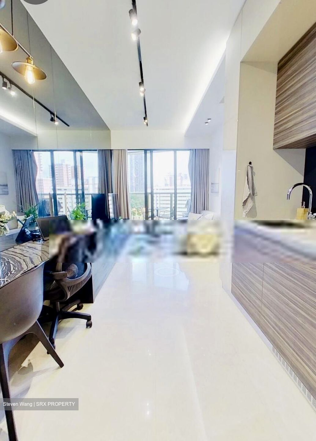 Commonwealth Towers (D3), Condominium #404081411